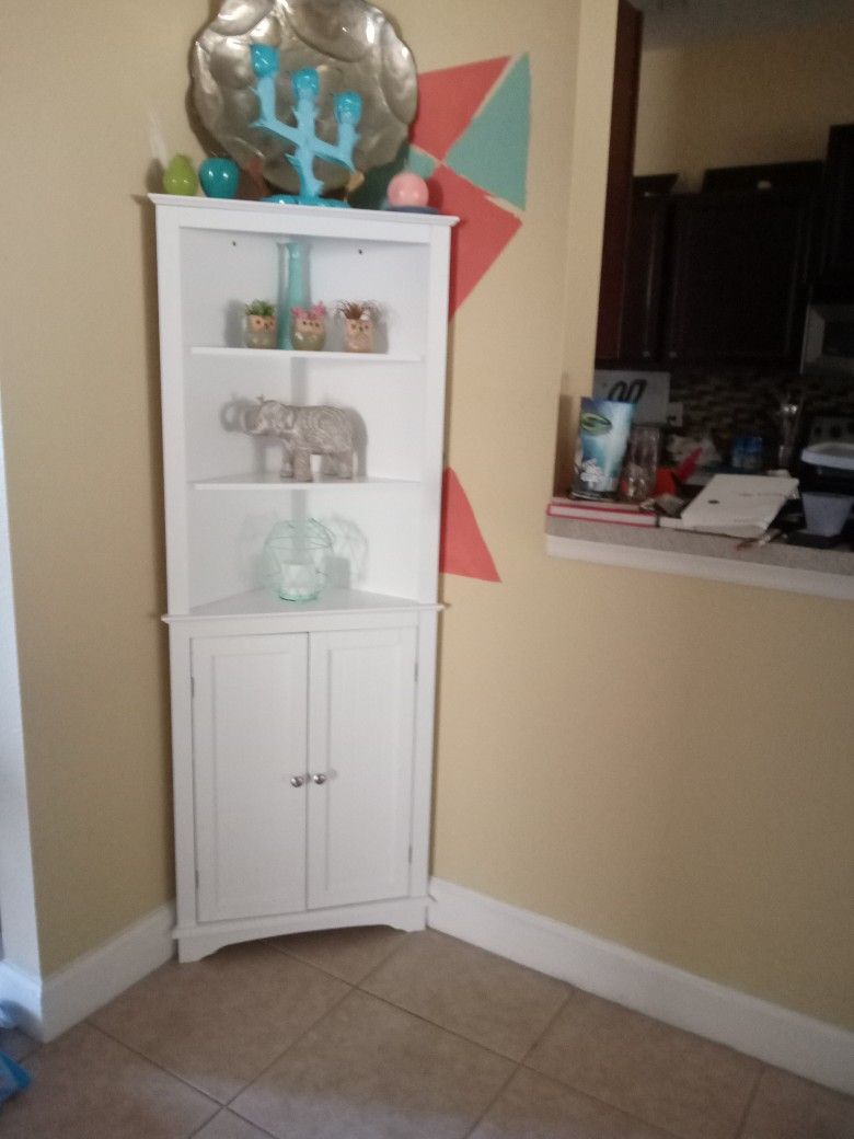 Corner Cabinet Shelf White In Perfect Condition, $120