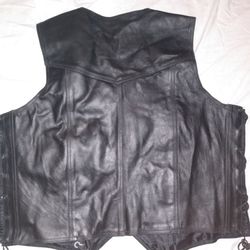 Size 50 Leather Vest Thumbnail