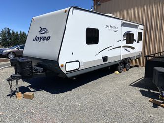 2017 Jayco jay feather 23FT In excellent condition Thumbnail