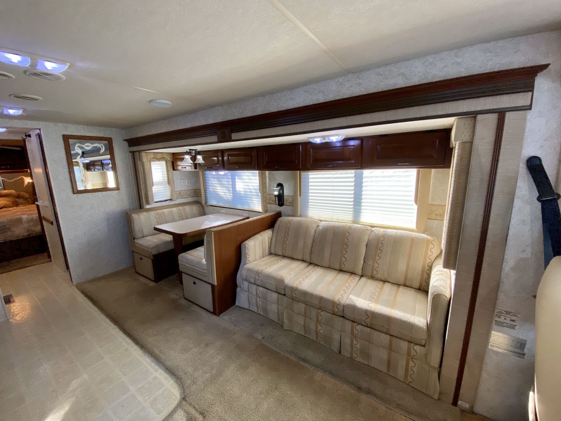 2004 Newmar Scottsdale RV Motorhome for Sale in Battle Ground, WA - OfferUp