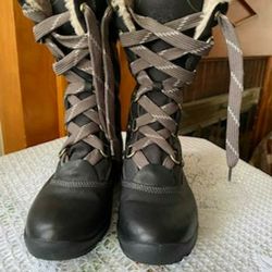 Timberland Women's Boots Thumbnail