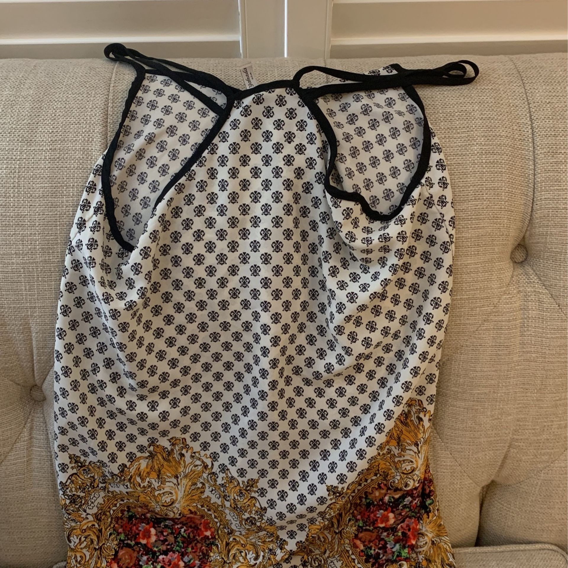 Women’s Tunic Or Dress Medium