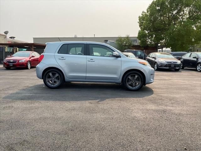 2013 Scion xD