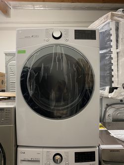 NEW LG GAS LAUNDRY PAIR WITH SMART THINQ CONNECT  Thumbnail