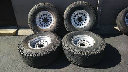 F250 17 Inch Alloy Rims And 37 Inch Tires 8 On 170 Lug Pattern For Sale In Montebello Ca Offerup