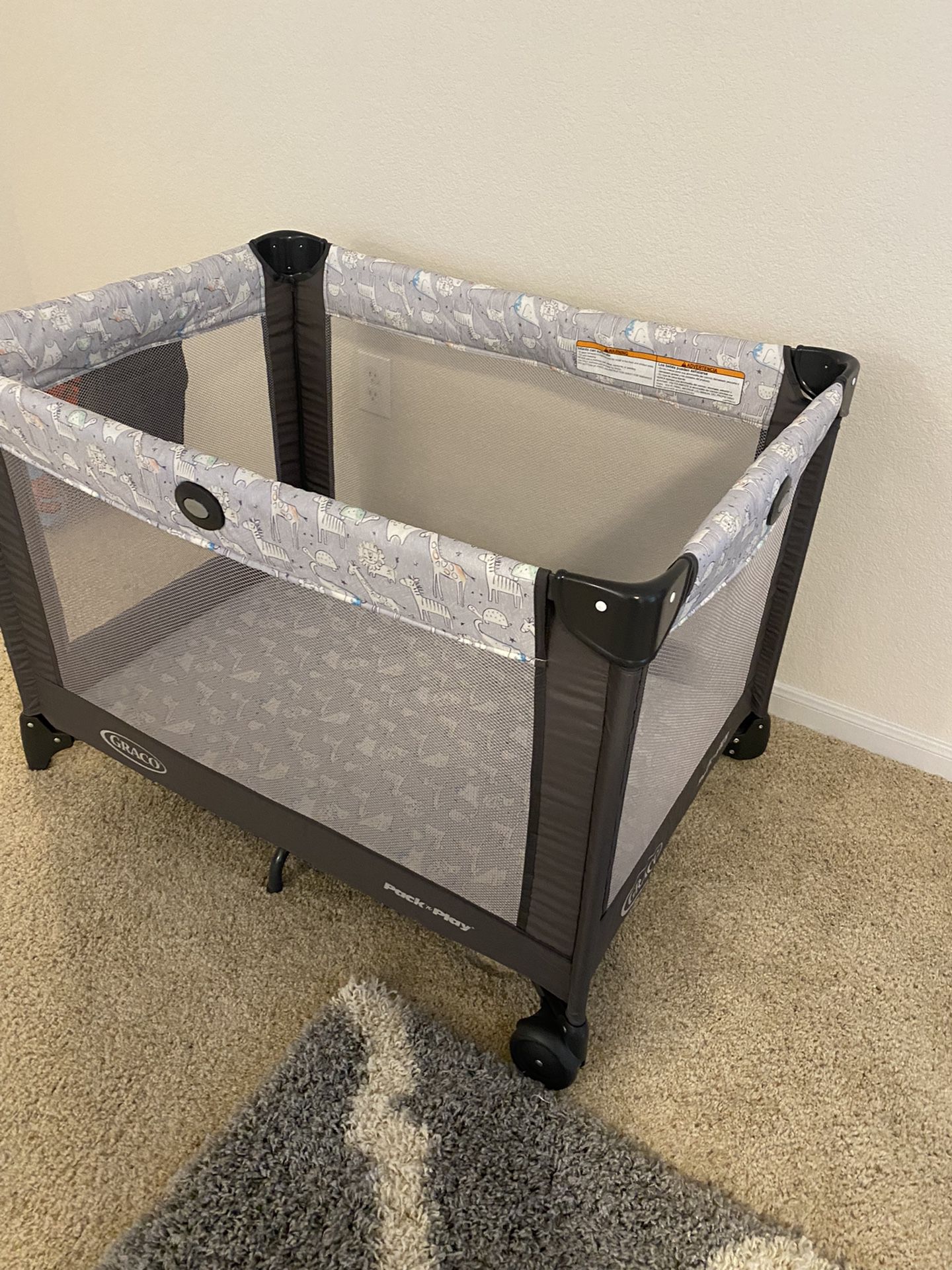 Graco pack and play