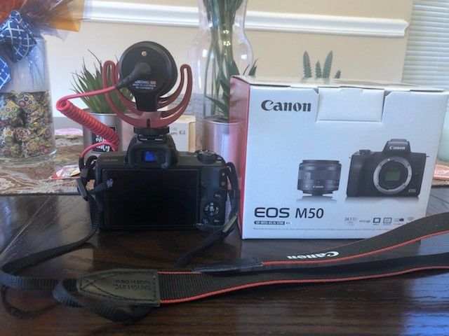 Canon M50 Camera Bundle