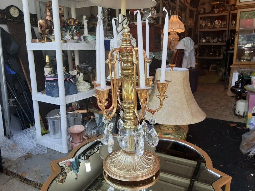 Gorgeous Looking 6 SMALL CANDLE THIS IS A BRASS AND CRYSTAL GLASS CANDLE HOLDER 15INCHES TALL