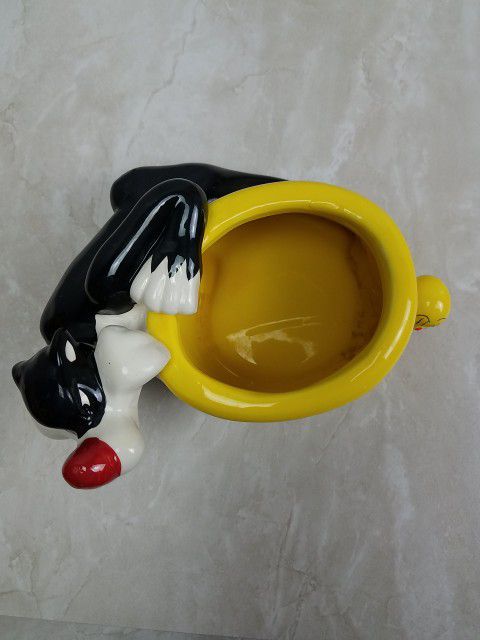Sylvester & Tweety Bird Looney Tunes 7" vintage Flower Pot Planter Ceramic 