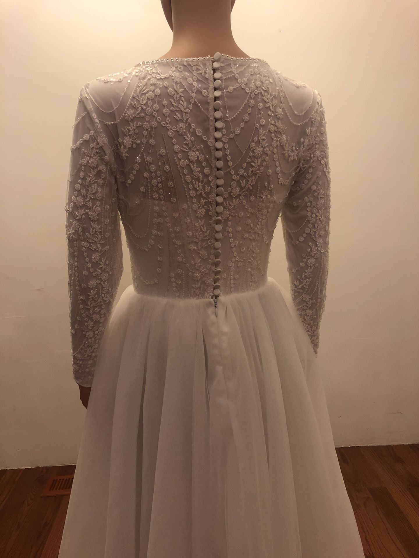 Brand new wedding dress for sale