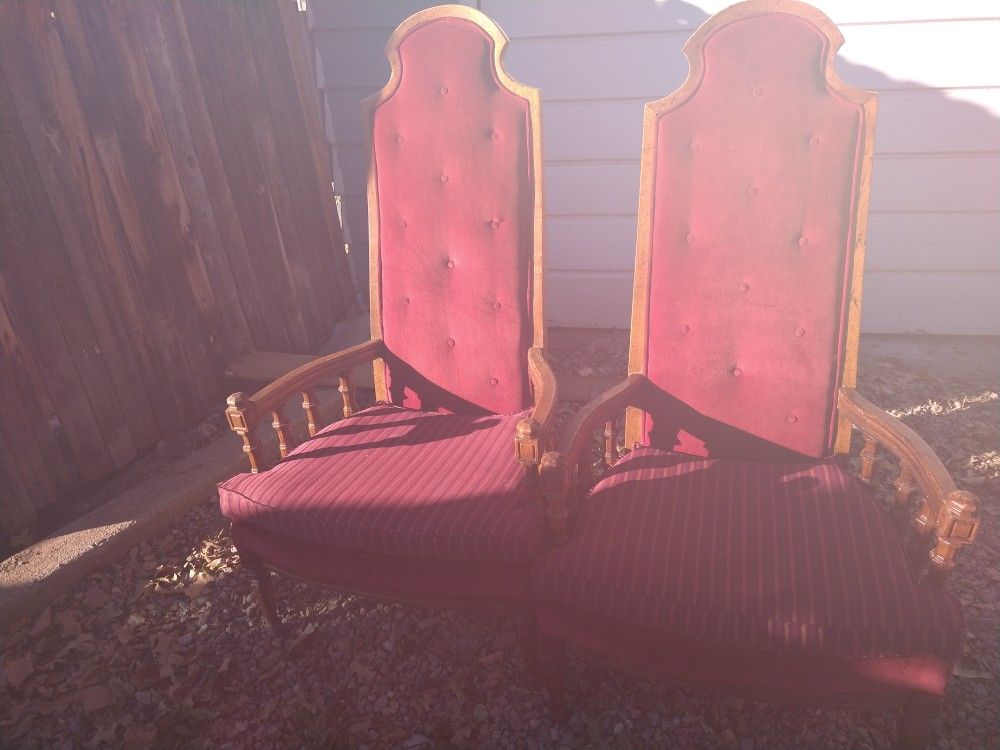 Set of 2 oversized king throne chairs