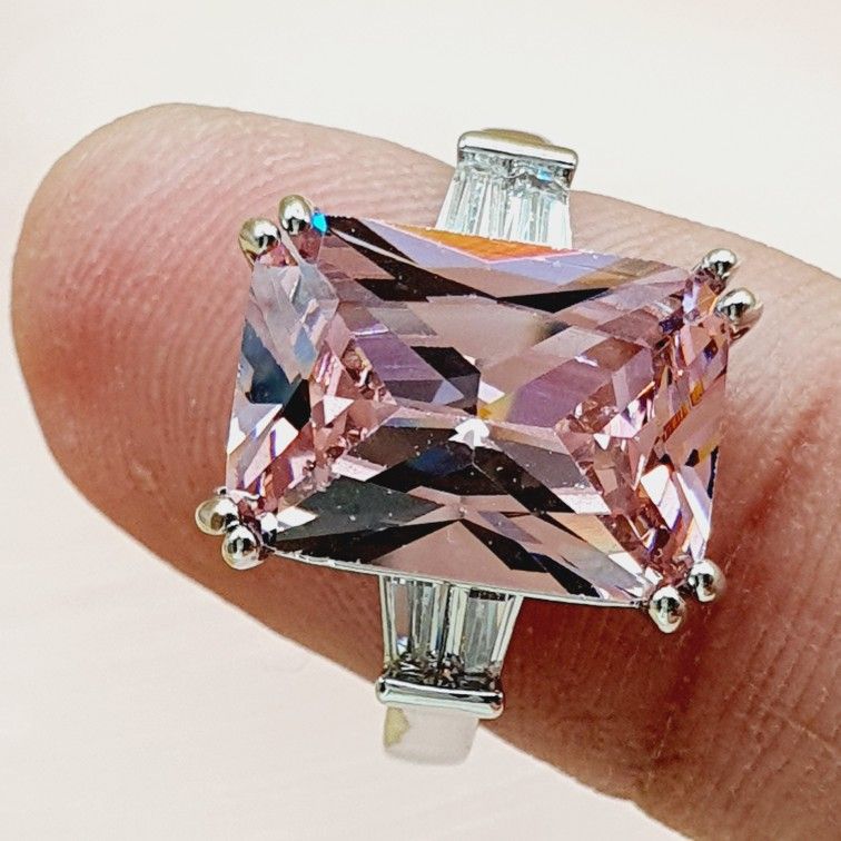 "Radiant Cut Gemstone Zircon Luxury Wedding Rings for Women, PD554