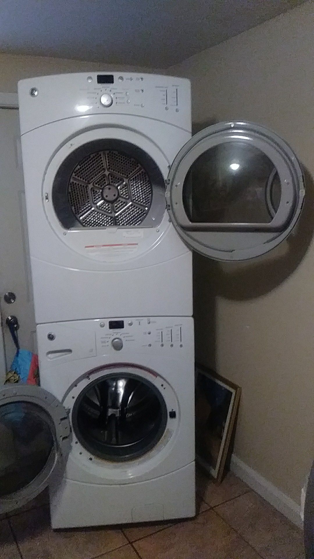 price-reduced-general-electric-washer-dryer-for-sale-in-wilmington