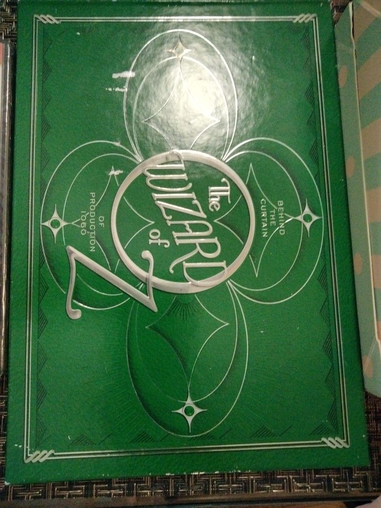 Estate Sale - Wizard Of Oz Collection