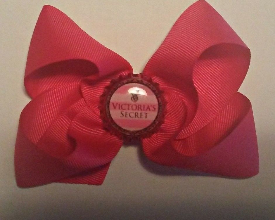 VS Handmade hair bows