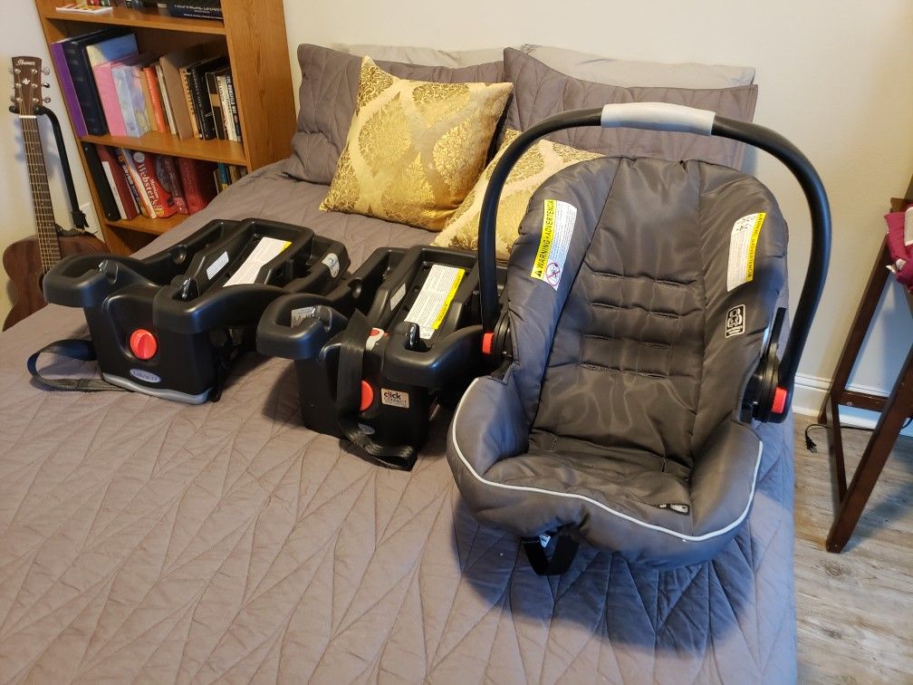 Graco car seat/base/stroller set