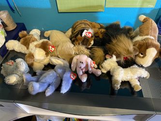 Large Lot Of Beanie Babies  Thumbnail