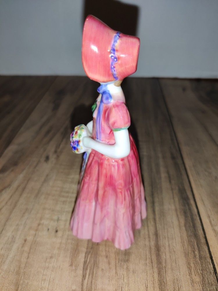 Retired ROYAL DOULTON England "Diana" HN1986 Porcelain Figurine 5½'in Tall