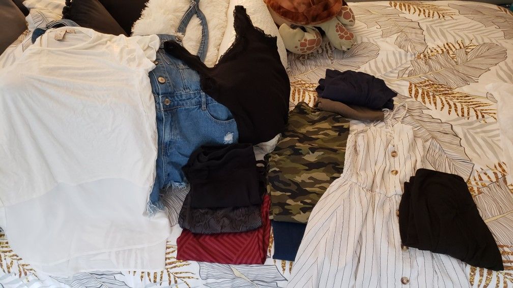 Small woman clothes
