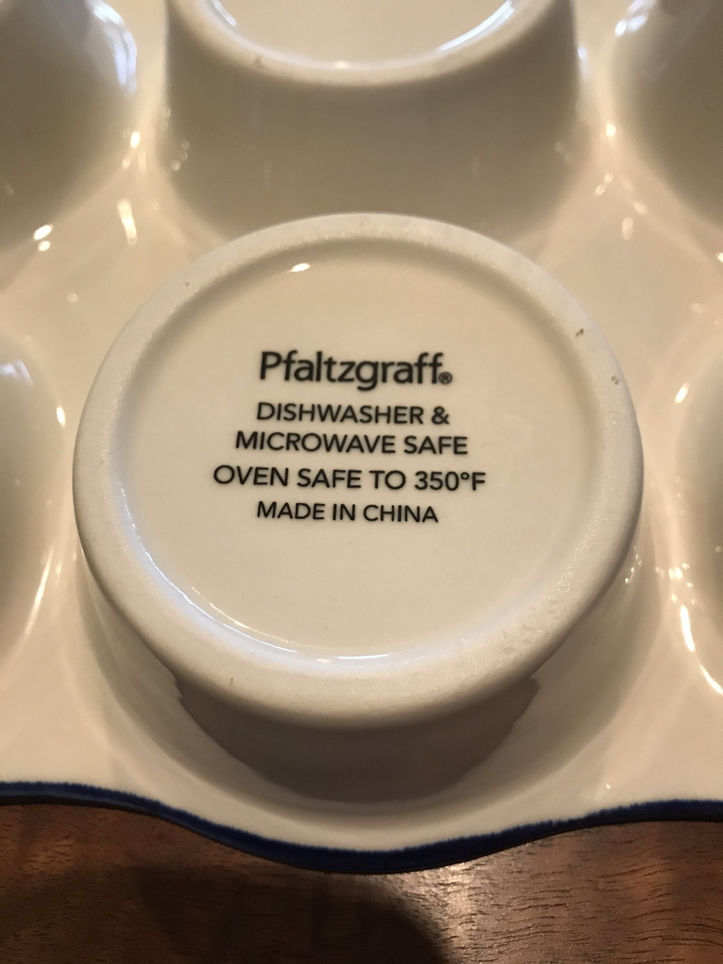 Pfaltzgraff ceramic muffin pan