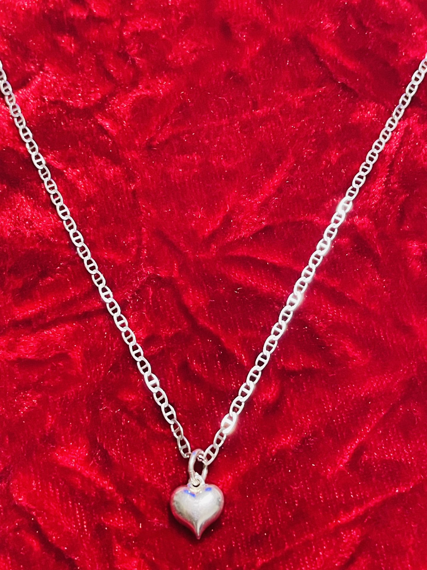 925 Silver Necklace With ❤️ pendant ❤️