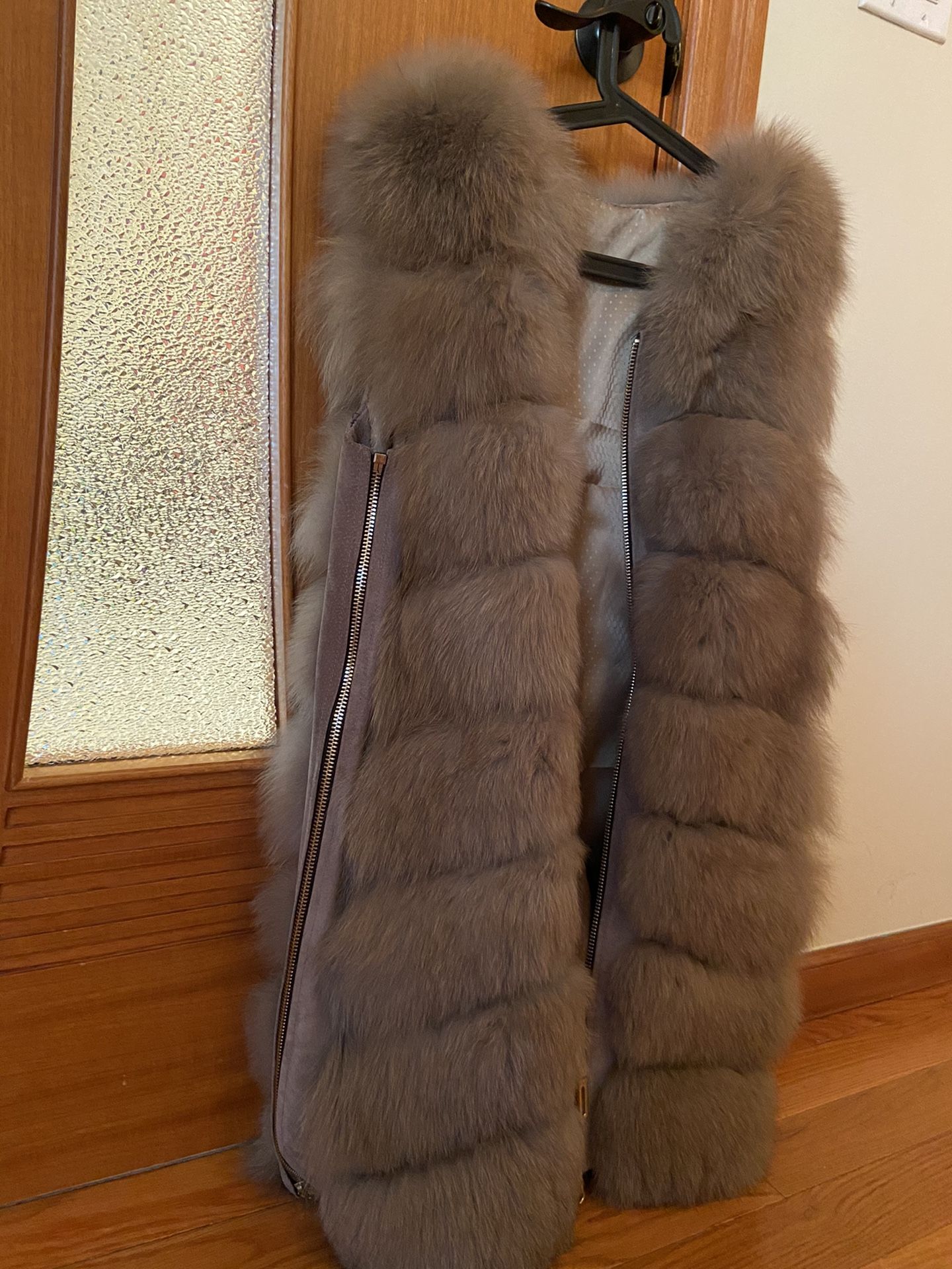 fur vest