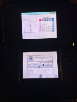 Nintendo DS Lite  Thumbnail