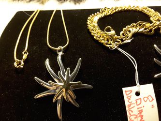 A Set of Starburst Necklace & Braclete & Chain 35$ Thumbnail