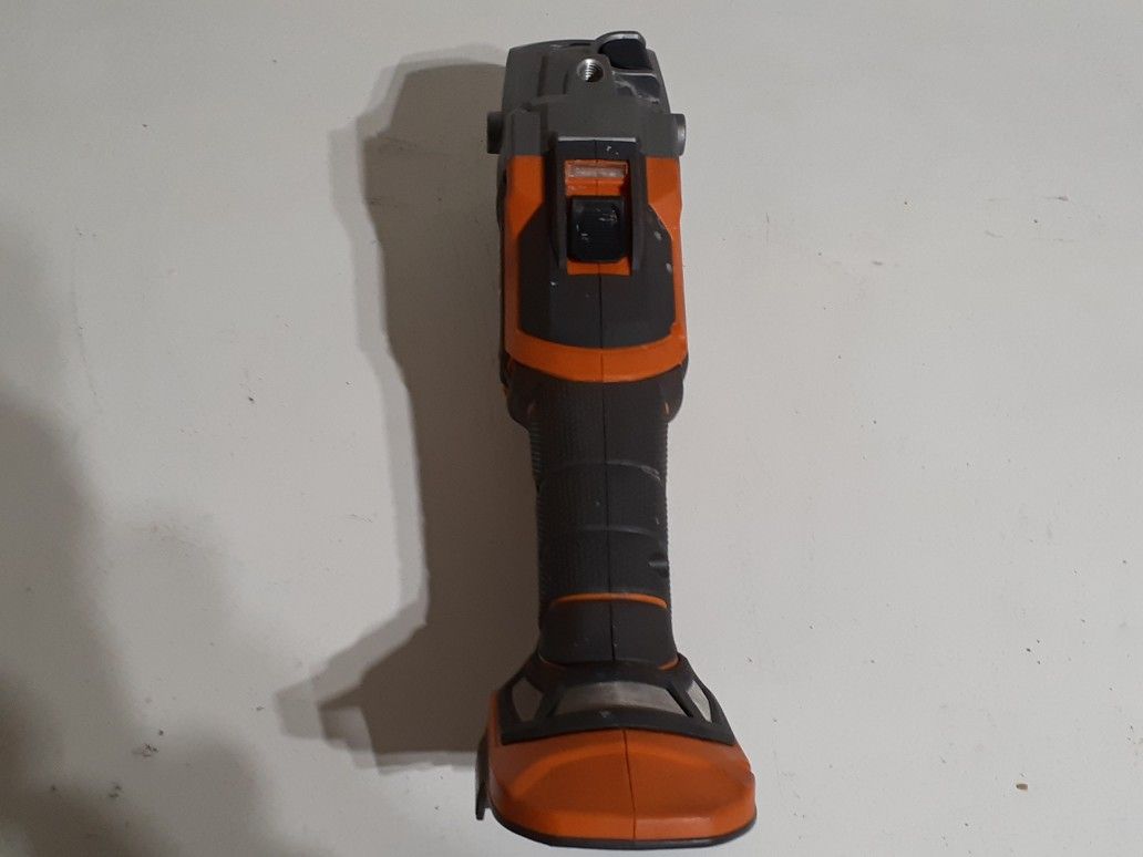 RIDGID R86042VN ANGLE GRINDER