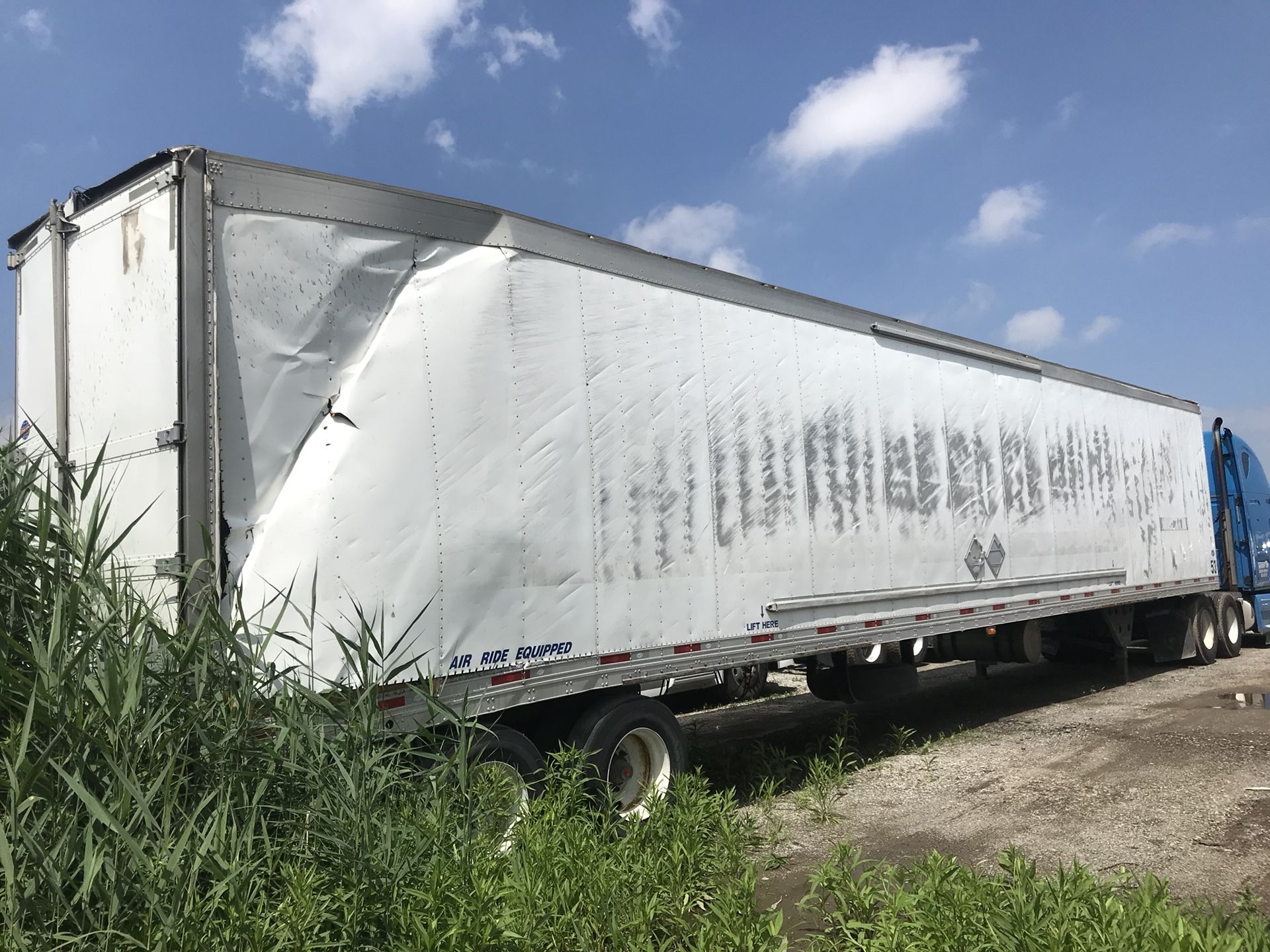 Utility trailer