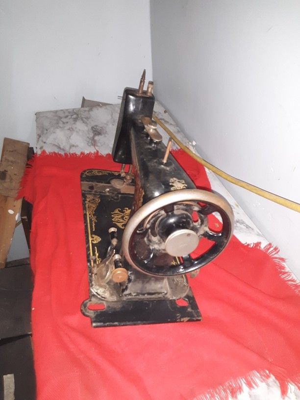 Brunswick Sewing machine
