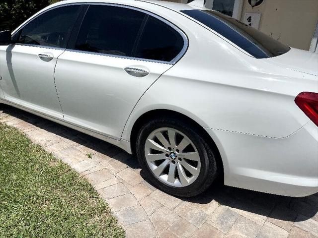 2011 BMW 7-Series