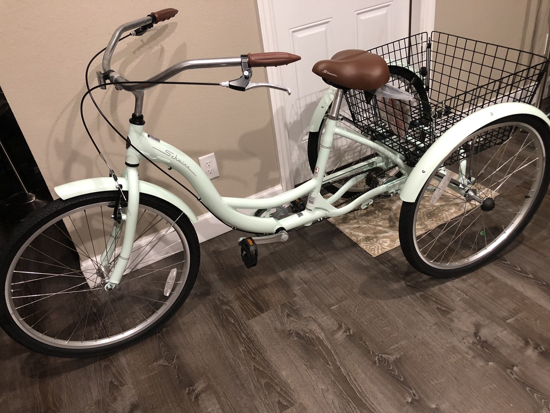 schwinn meridian tricycle dimensions