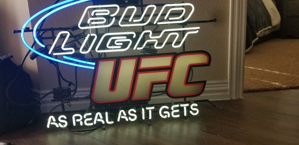 UFC Neon