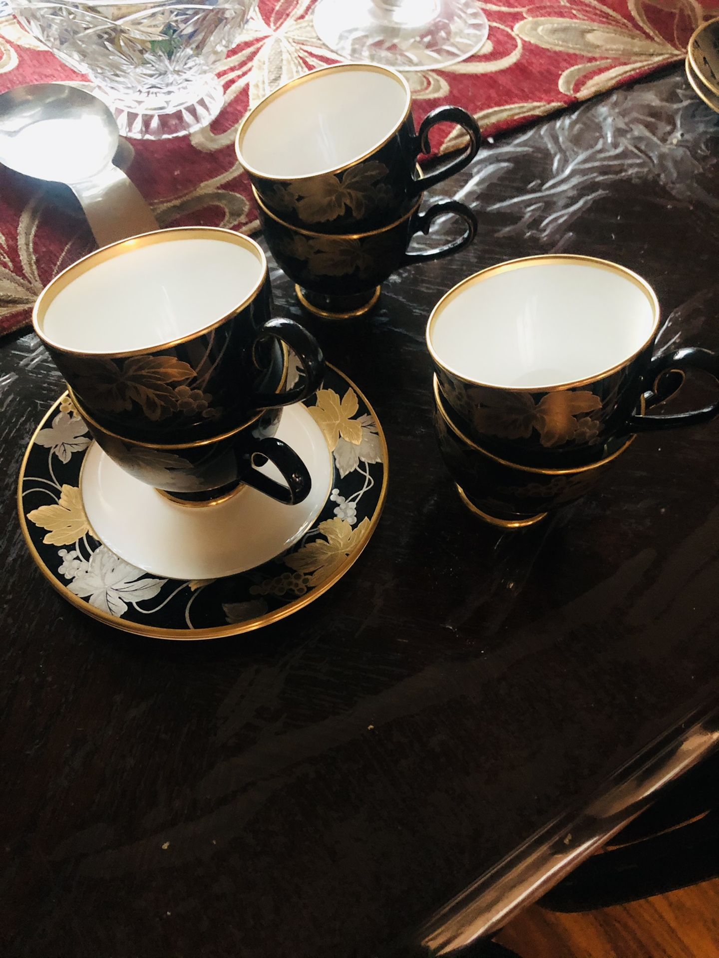 Tea cups