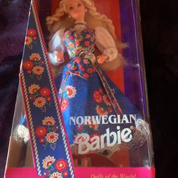 Collectors Edition Barbie Thumbnail