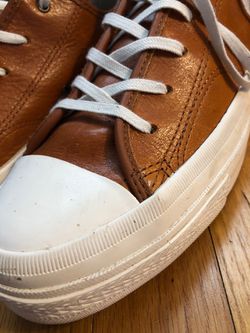 Converse Leather Sneakers Thumbnail