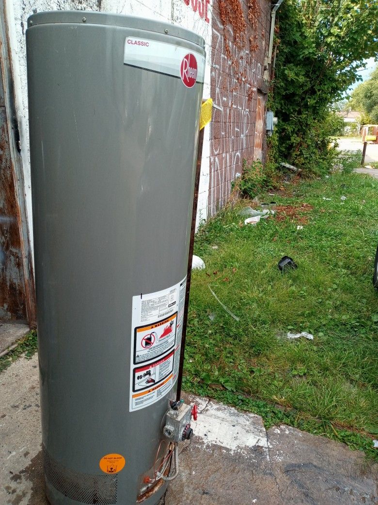 Hot Water Tank Gas( Rheem)
