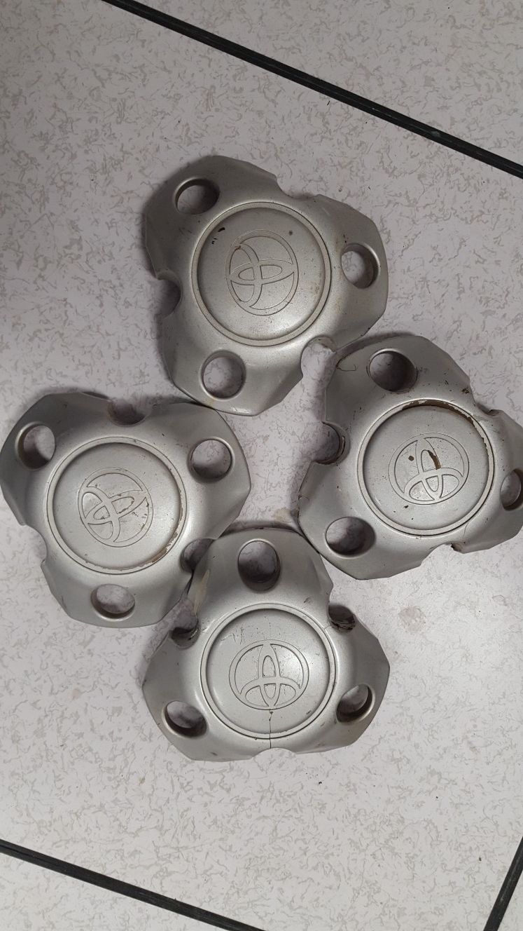 Set of 4 Toyota Tacoma truck wheel center caps fit 1999-2005 wheels