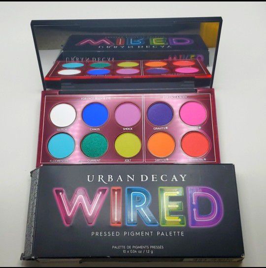 Urban Decay "WIRED" pressed pigment palette