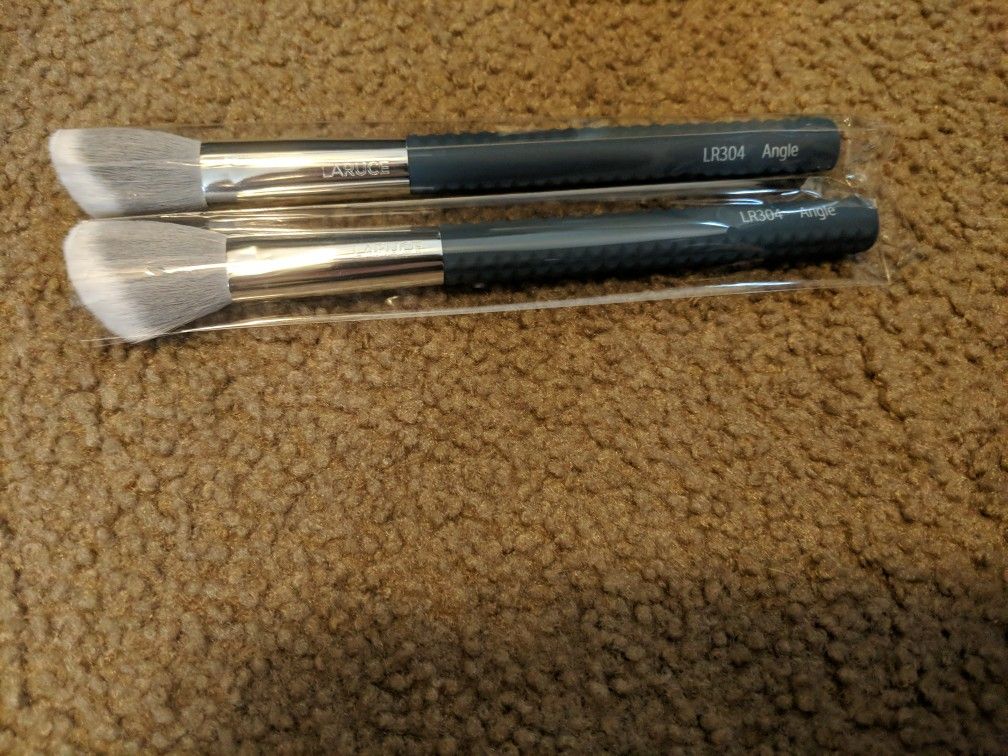 2 Christine Sets