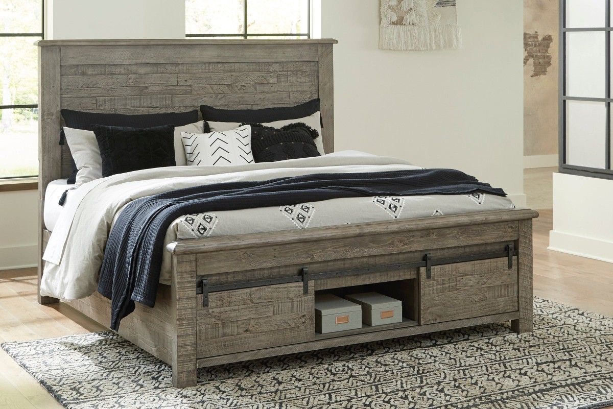 ♥️Brennagan Gray Queen Footboard Storage Bed