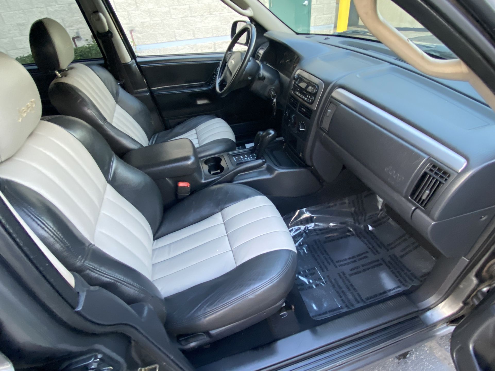 2004 Jeep Grand Cherokee