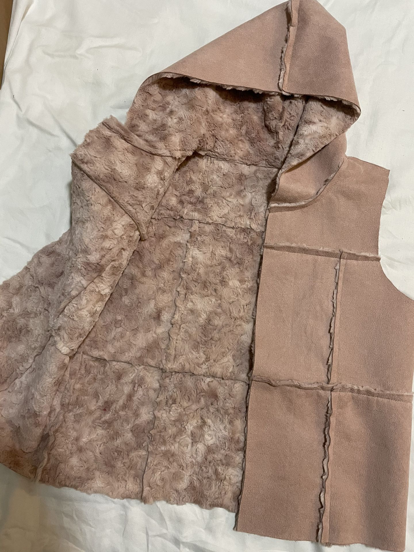 Girls 11/11 Pink Blush Suede Sherpa Fur Vest
