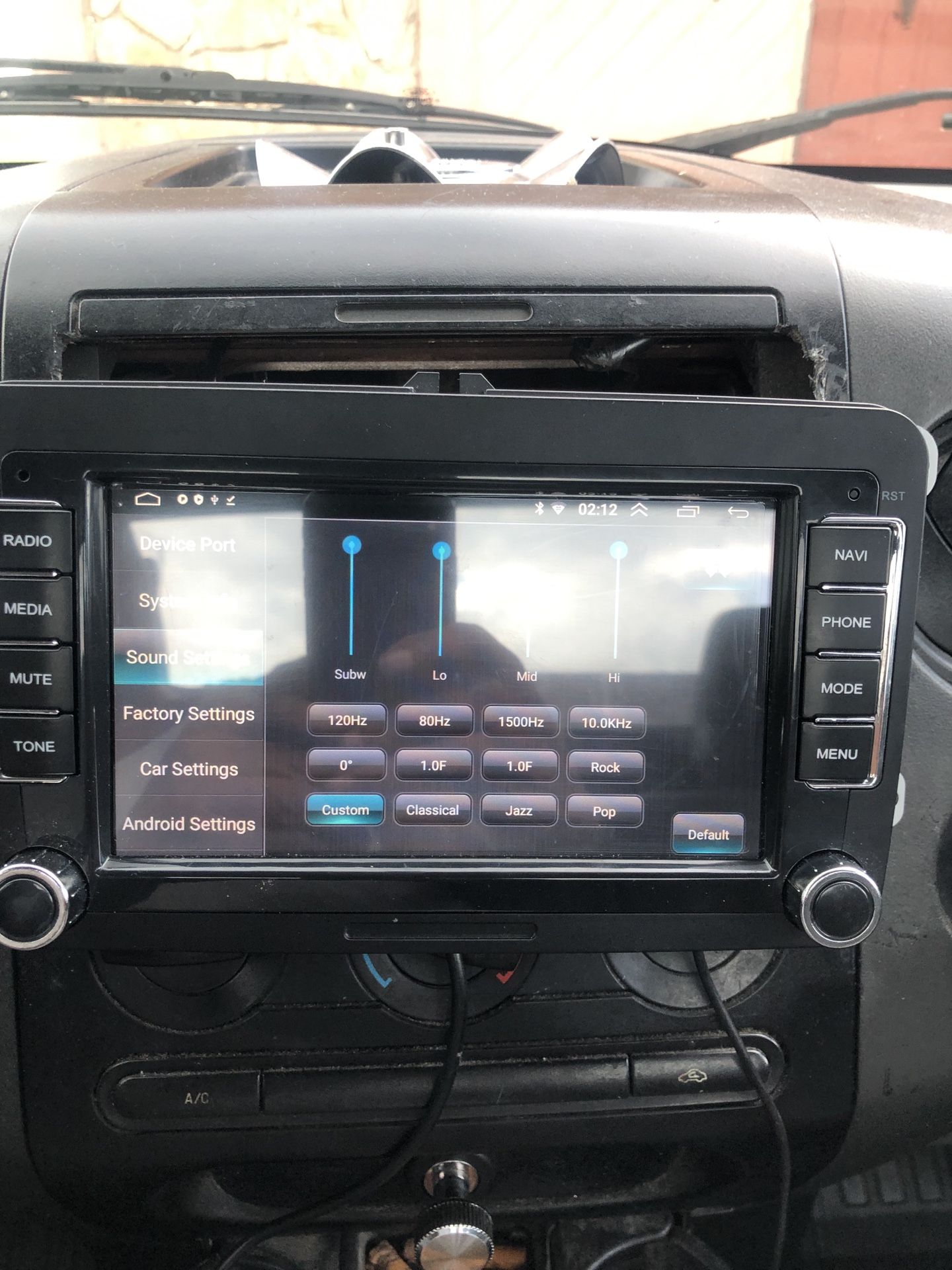 VOLKSWAGEN ANDROID TOUCH SCREEN RADIO $125