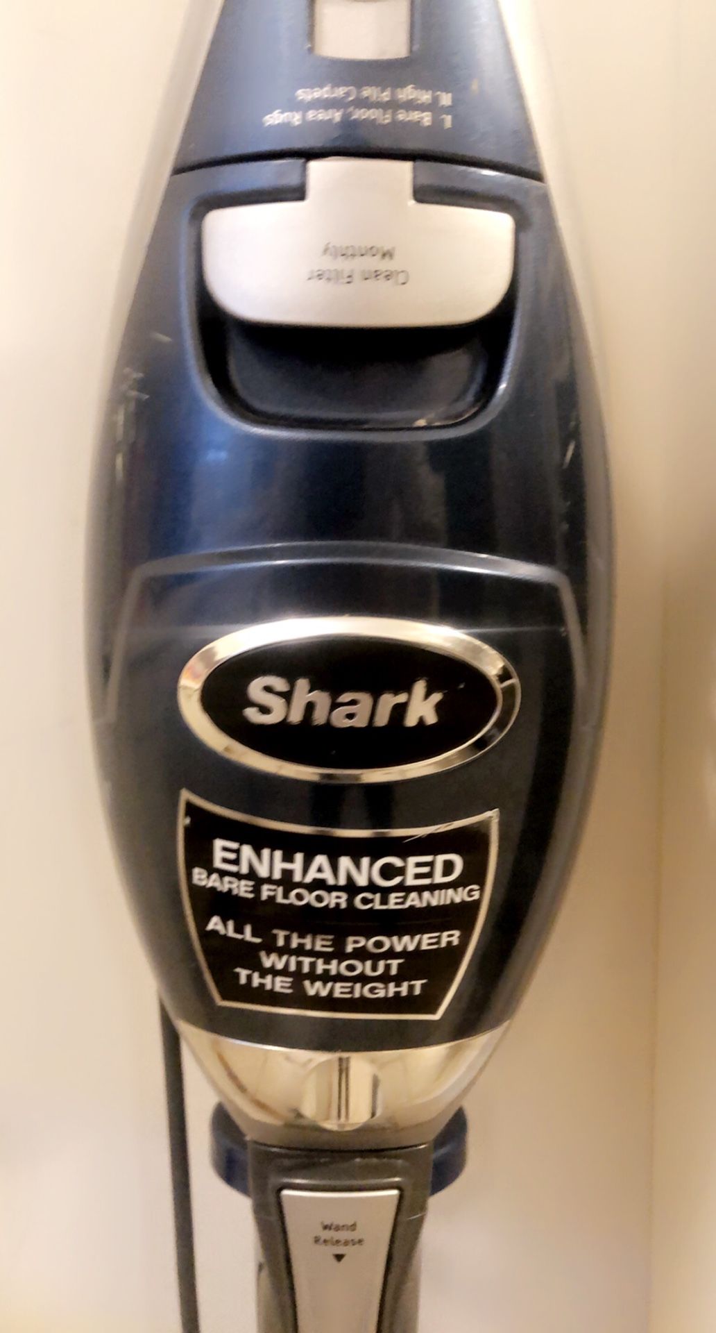 SHARK Vacuum