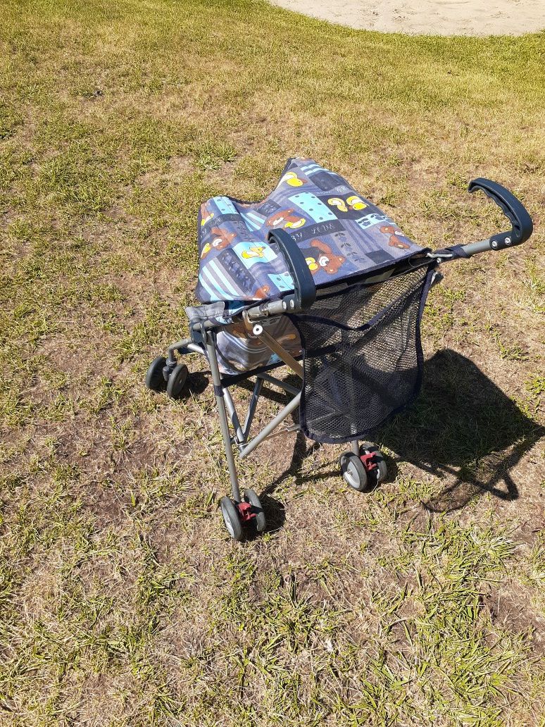 AMOROSO UMBRELLA STROLLER, ASKING $25