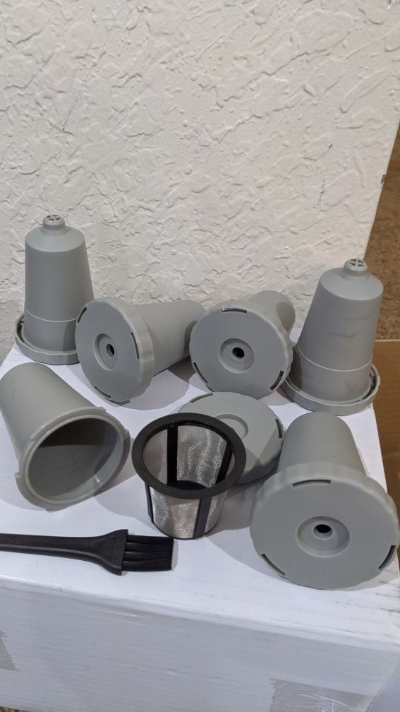 6 pack coffee filters & holders- Keurig