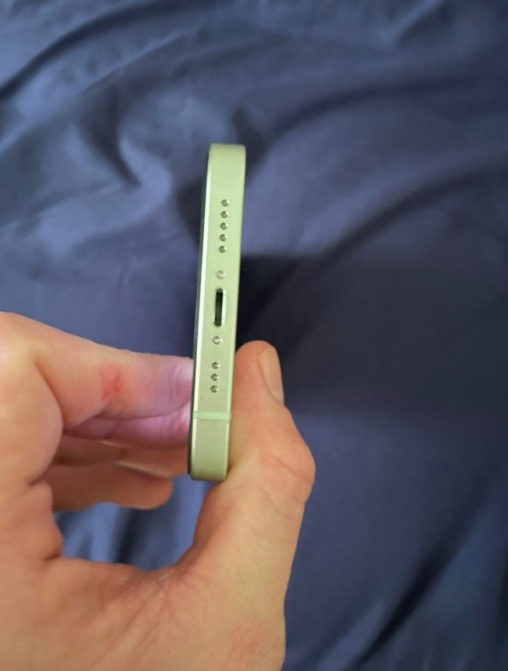 iPhone 12 Mint Green