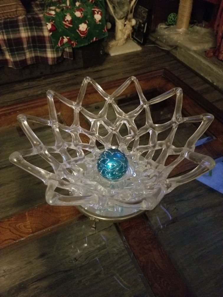16" Icicle hand blown bowl